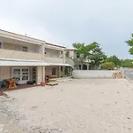 Apartman Domi Vir